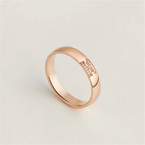 hermes men's wedding band|Hermes gold necklace wedding band.